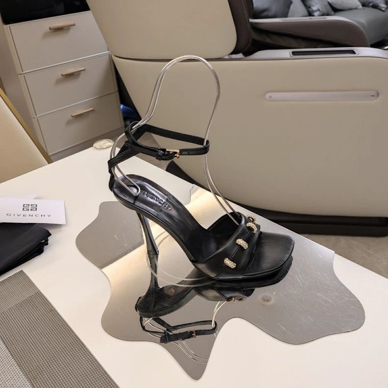 Gxvxnchy High Heels Practical 151784