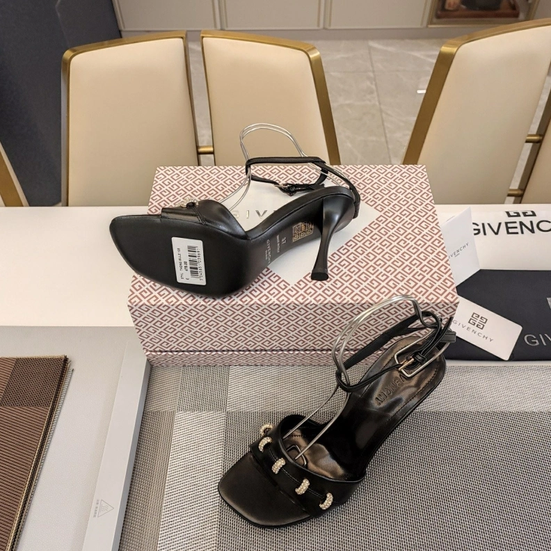 Gxvxnchy High Heels Practical 151784