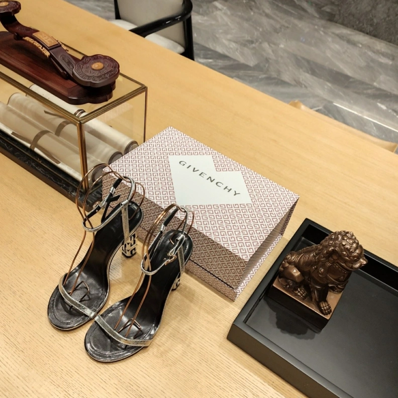 Gxvxnchy High Heels Classic 151783