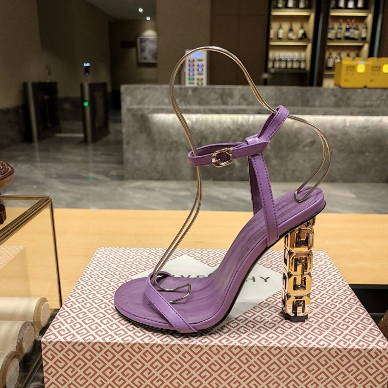 UrbanStyle Gxvxnchy High Heels 151781