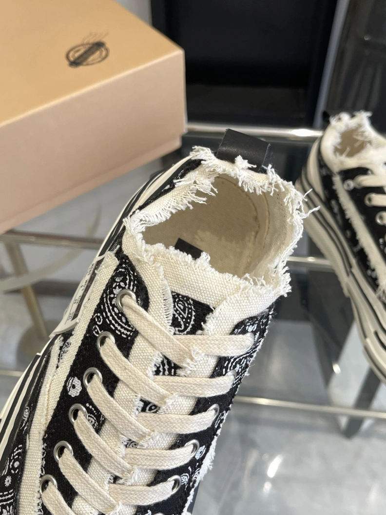 GoAnywhere Bxlxnciaga Casual Shoe 109134