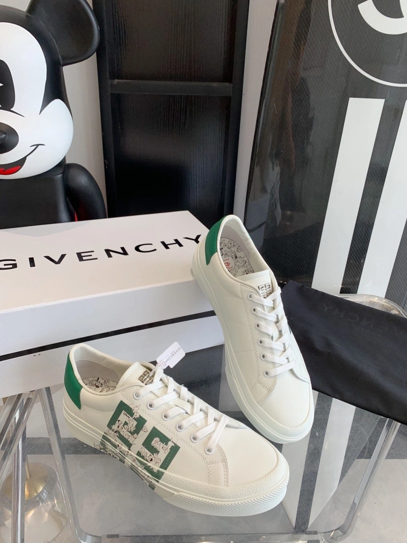 Gxvxnchy Sneakers SportInspired 151760