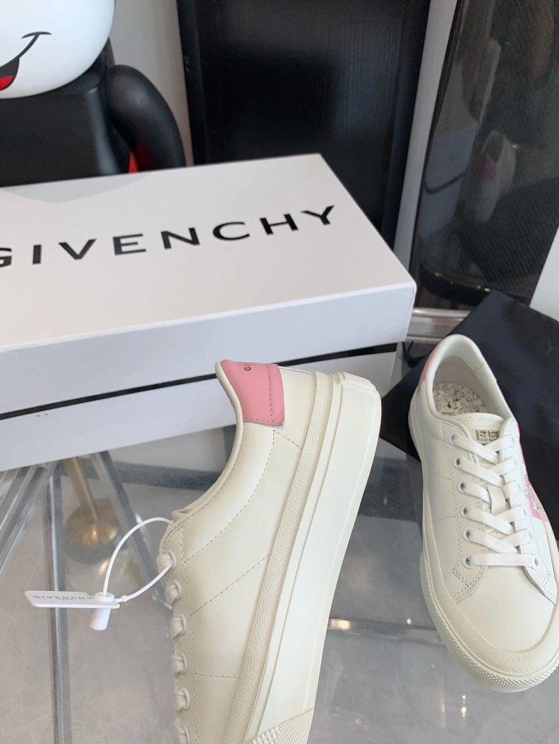 Gxvxnchy Sneakers Versatile 151749