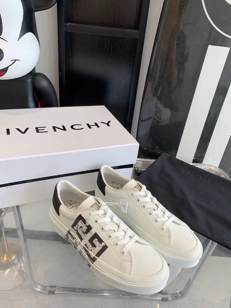 Gxvxnchy Sneakers Durable 151762