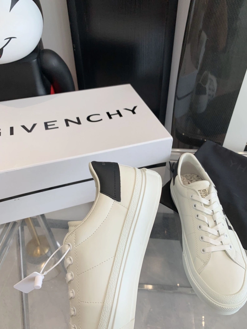 Gxvxnchy Sneakers Durable 151762