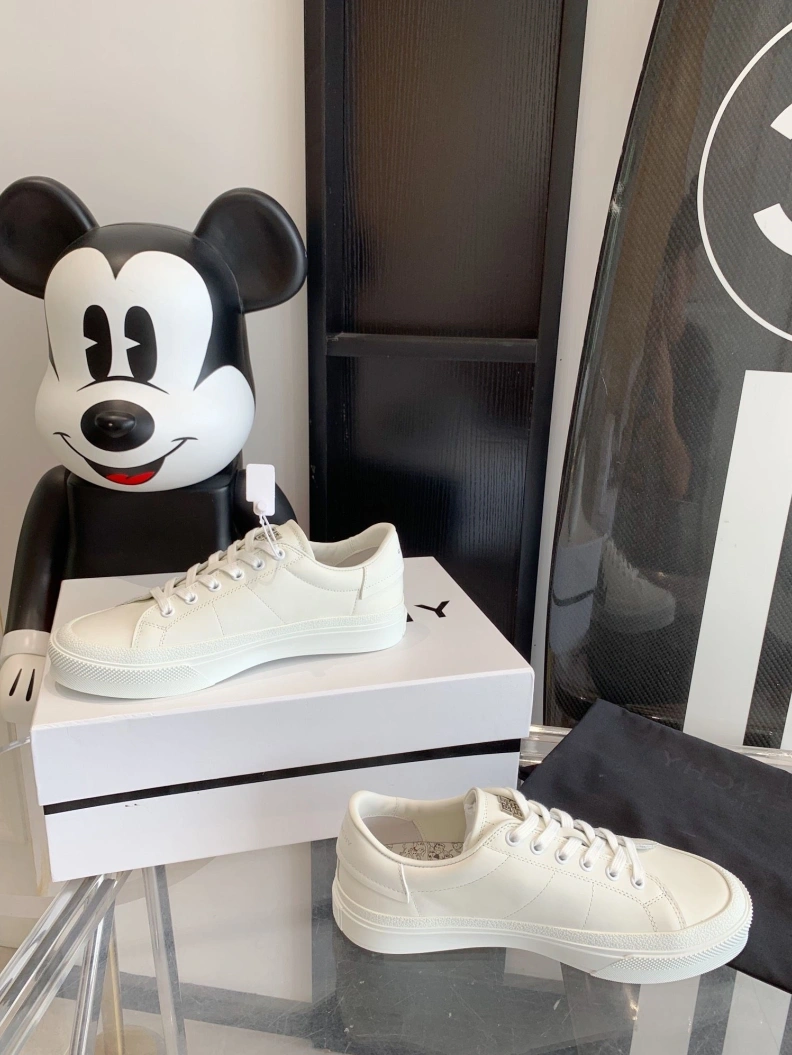 Gxvxnchy Sneakers Breathable 151755