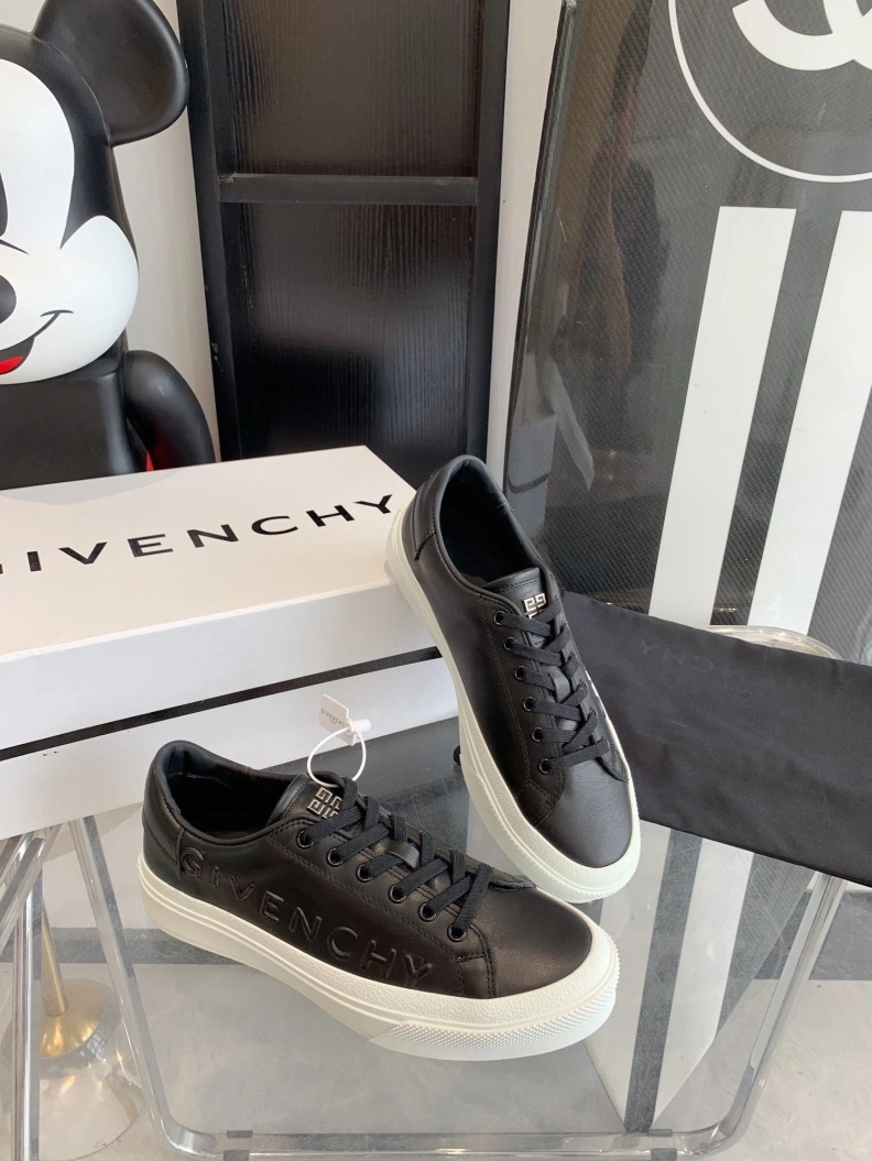 Gxvxnchy Sneakers Durable 151750