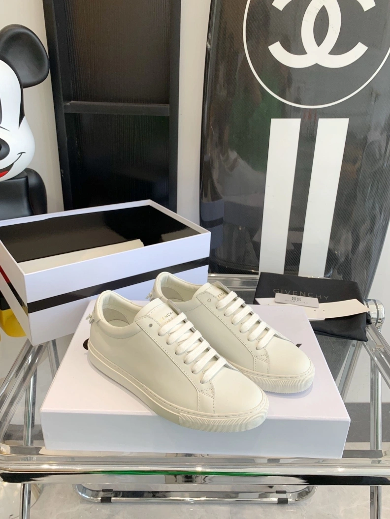 Gxvxnchy Sneakers Durable 151728