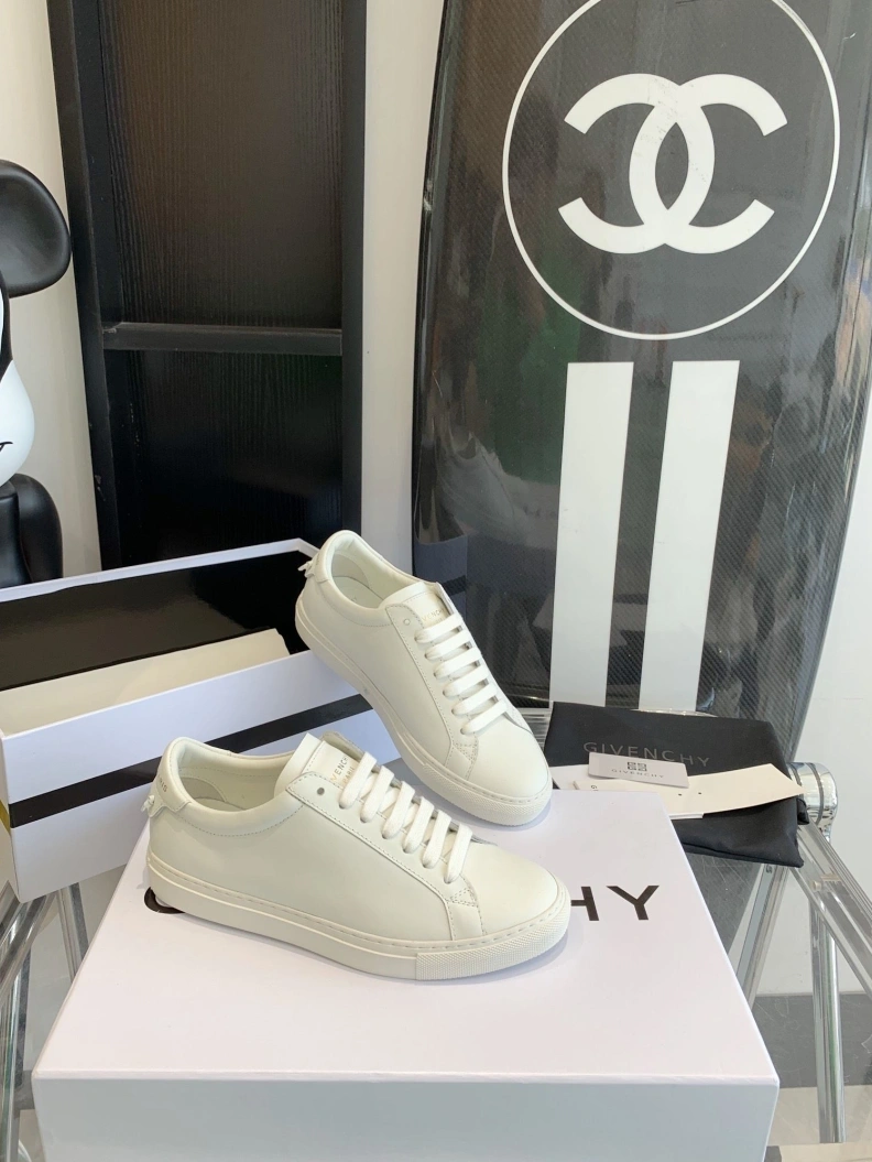 Gxvxnchy Sneakers Durable 151728