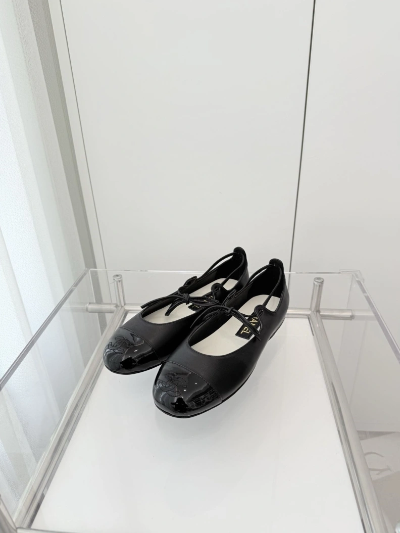 UrbanStyle Chxnxl Flat Shoes 117901