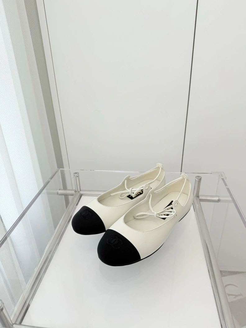 Chxnxl Flat Shoes Refined 117903
