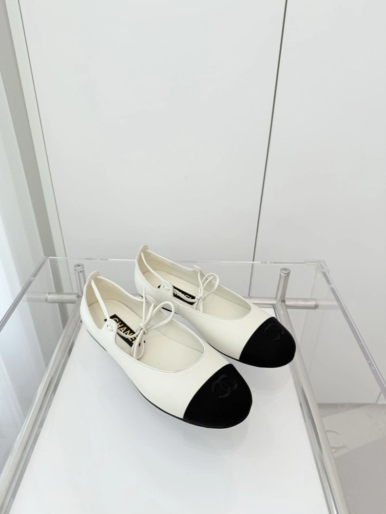 Chxnxl Flat Shoes Refined 117903