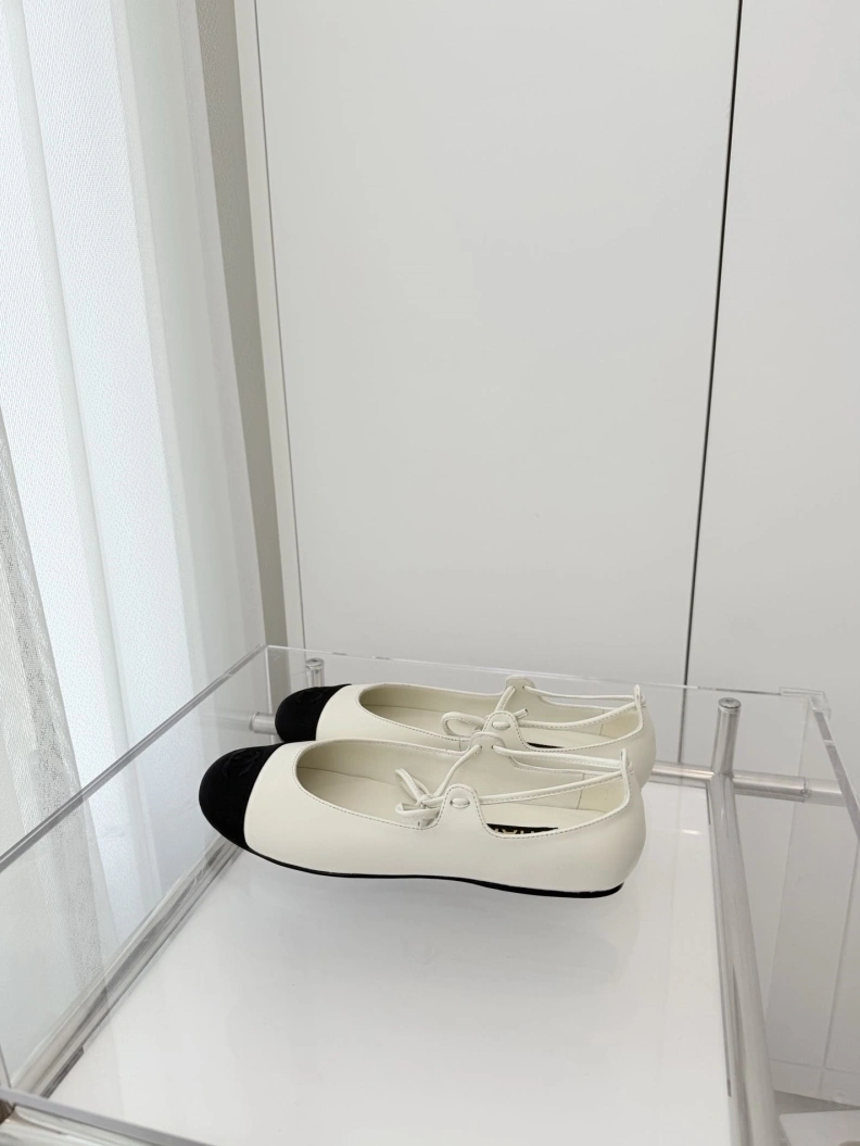 Chxnxl Flat Shoes Refined 117903