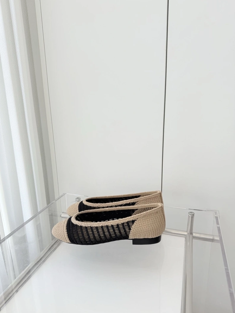 Durable Chxnxl Flat Shoes 117898