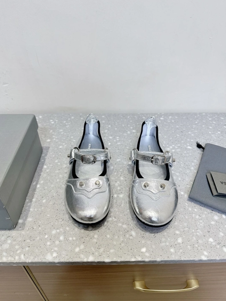 Bxlxnciaga Casual Shoe Compact 109125