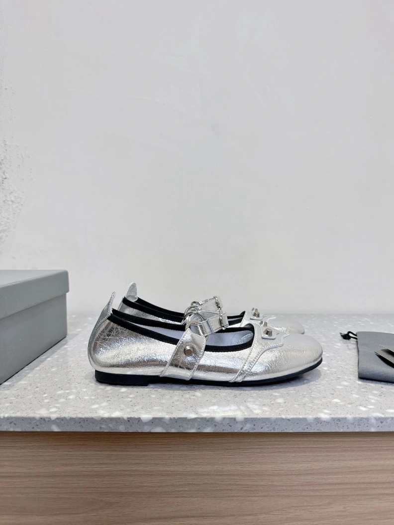Bxlxnciaga Casual Shoe Compact 109125