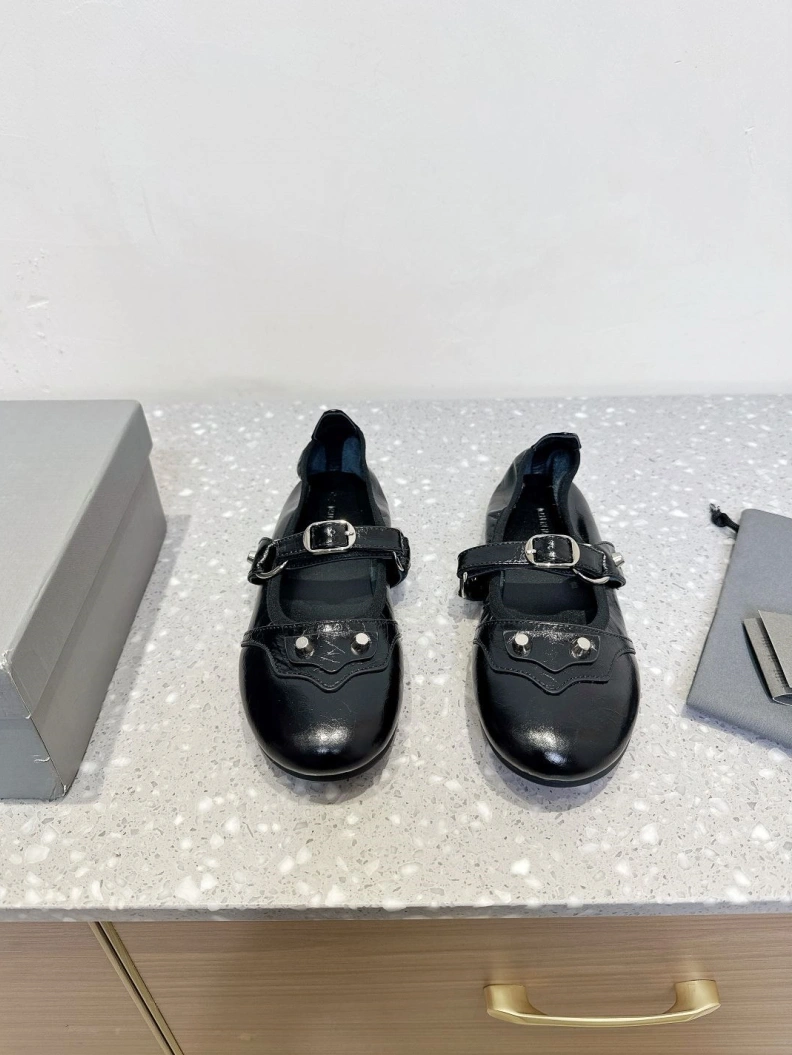 Bxlxnciaga Casual Shoe Classic 109124