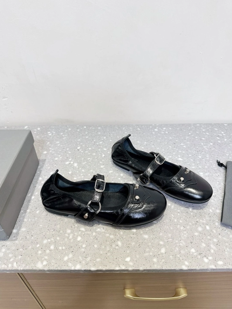 Bxlxnciaga Casual Shoe Classic 109124