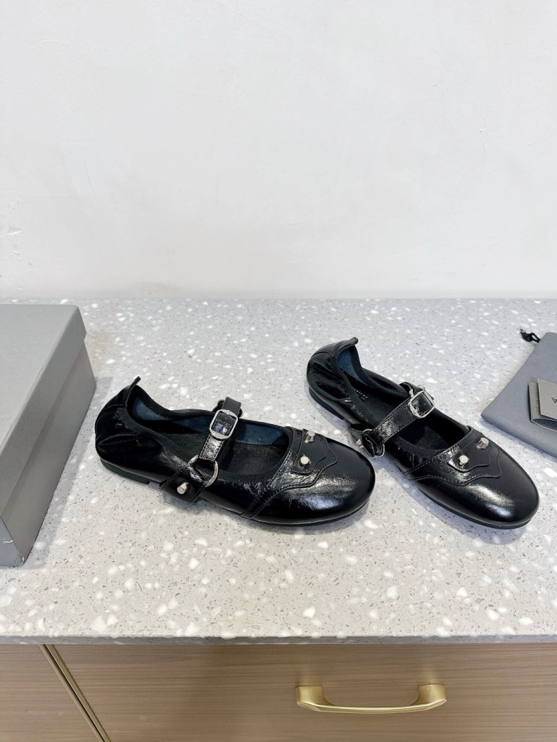 Bxlxnciaga Casual Shoe Classic 109124