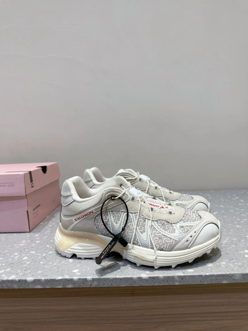 Vibrant Othxr Sneakers 208911