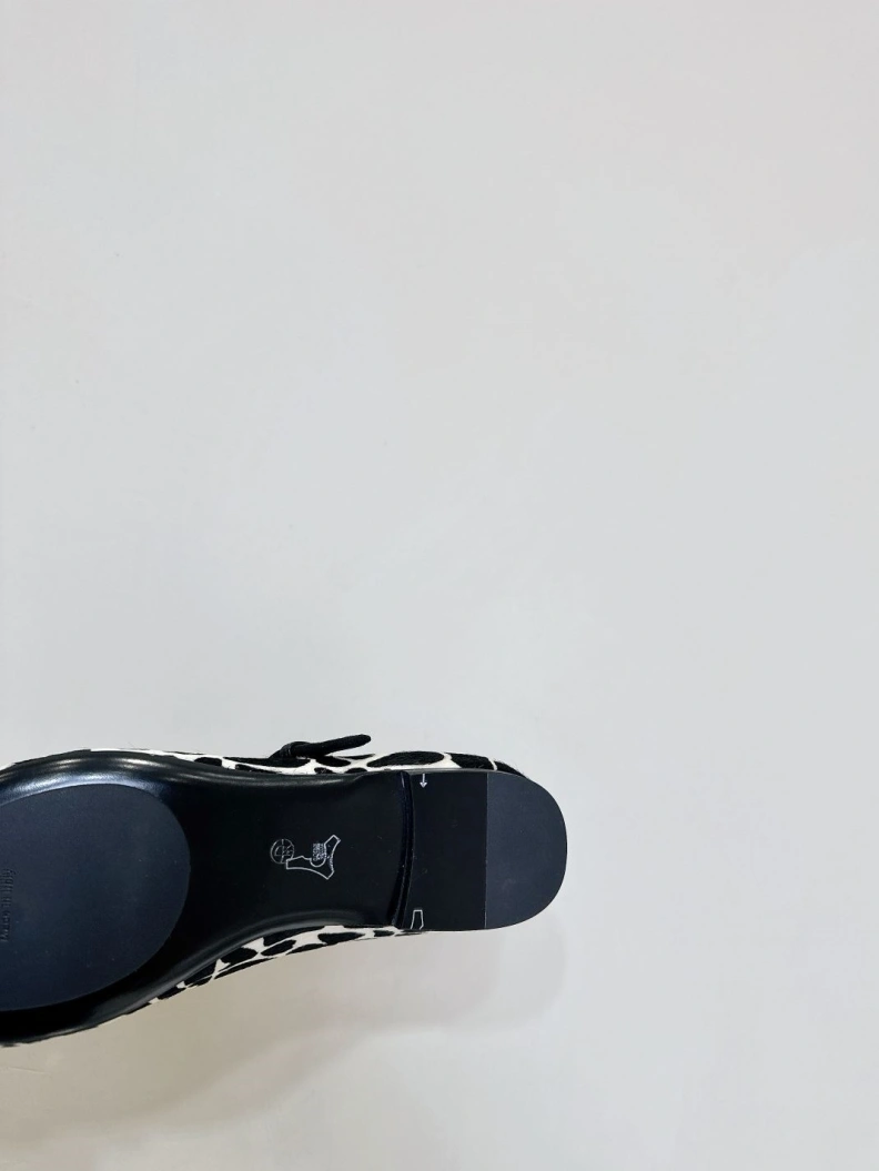 Sleek Othxr flat shoes 209722