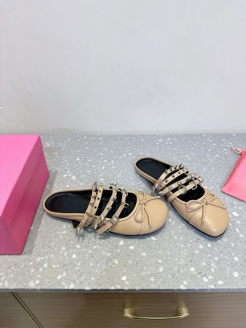 Modern Othxr Slippers 209572