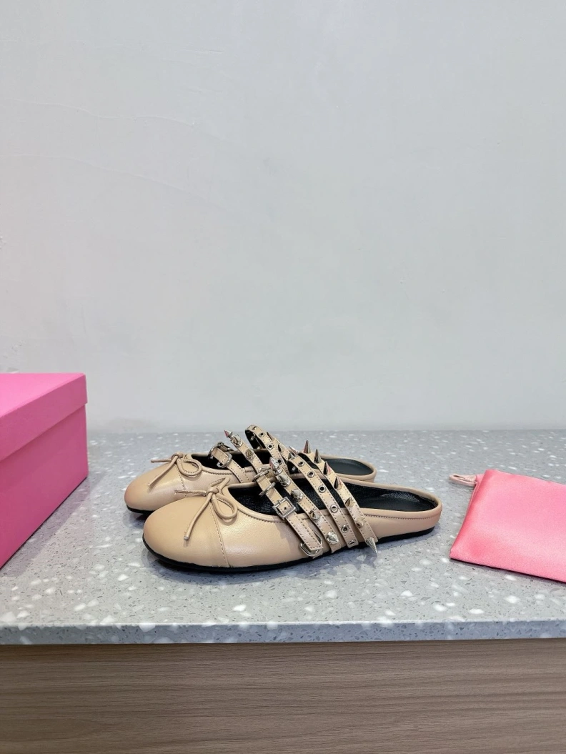 Modern Othxr Slippers 209572