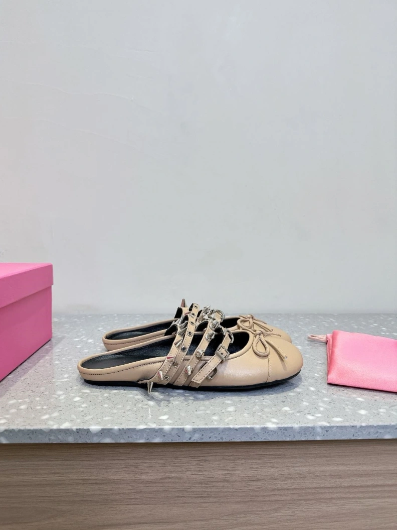 Modern Othxr Slippers 209572
