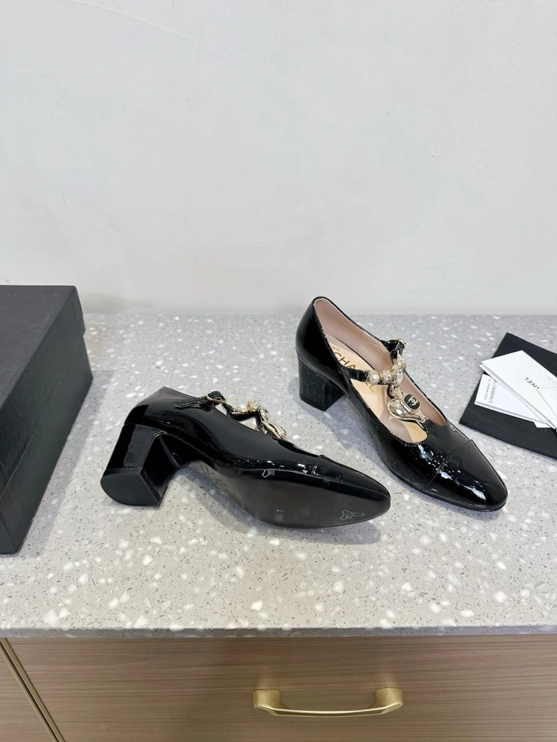 Sophisticated Chxnxl Flat Shoes 117896