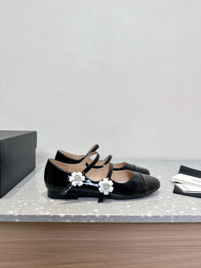 Chxnxl Flat Shoes Vibrant 117884