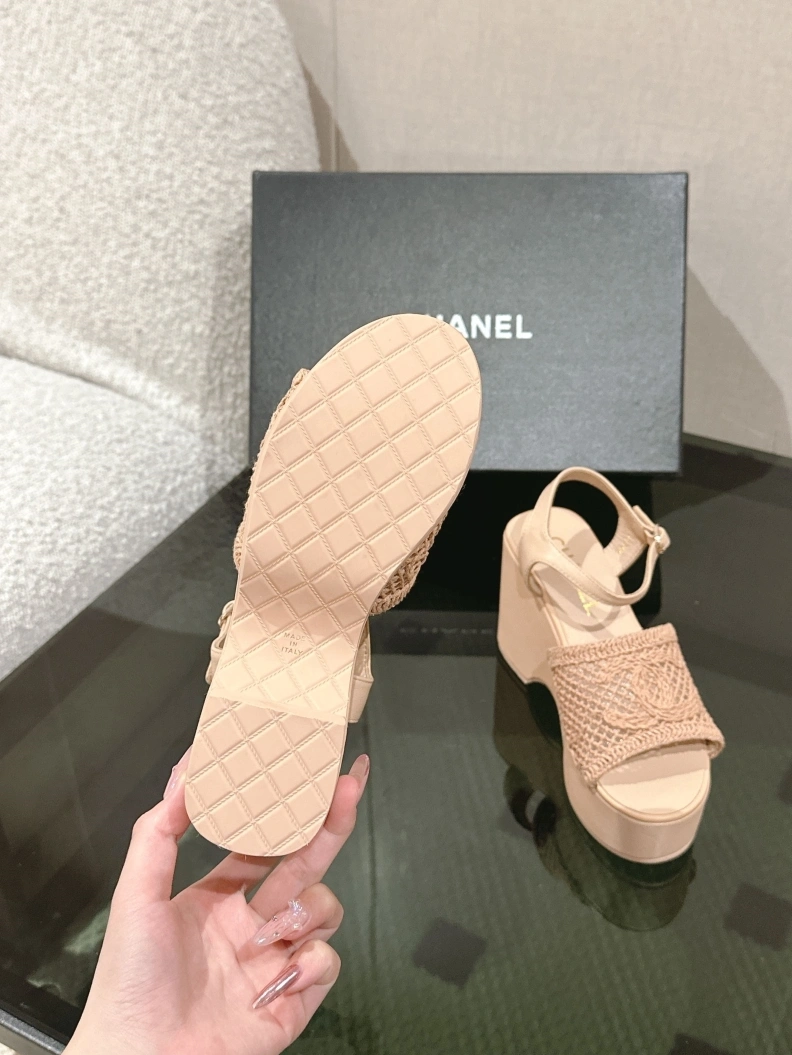 Soft Chxnxl Sandals 117842