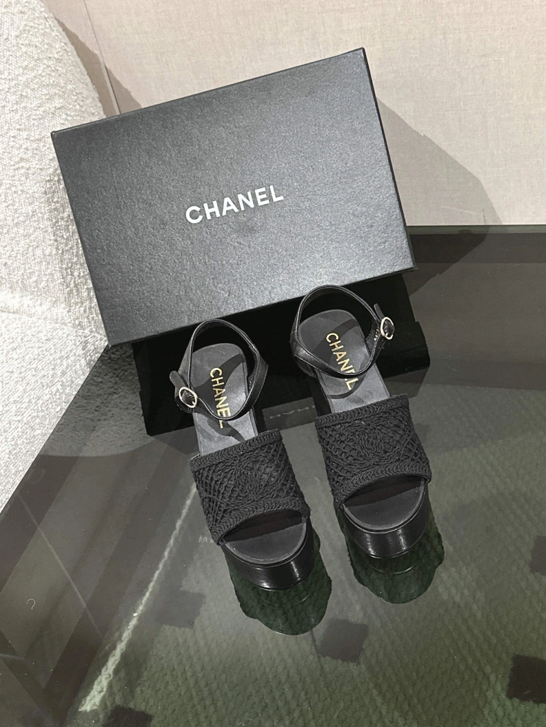 Stylish Chxnxl Sandals 117856