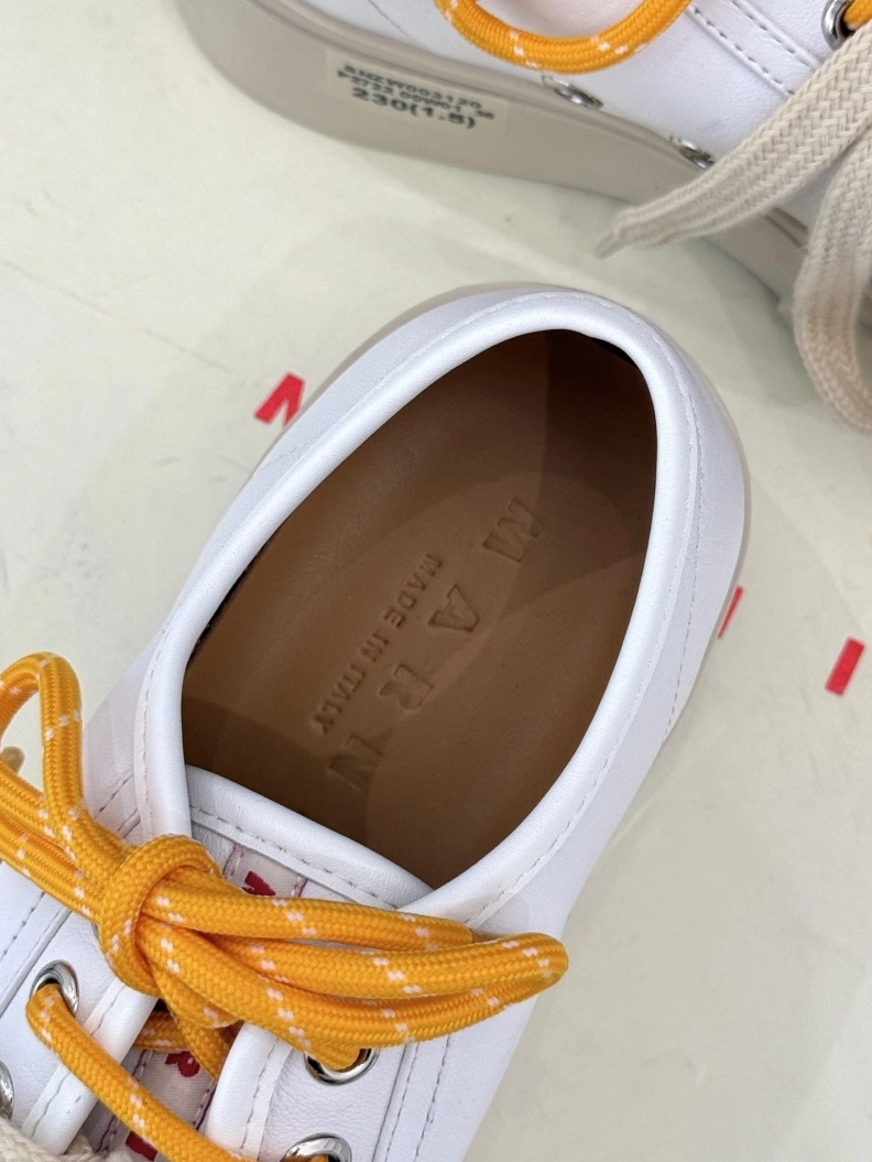 NewStyle Othxr Sneakers 208889