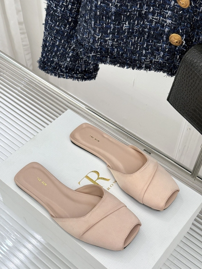 Classic Othxr Slippers 209575