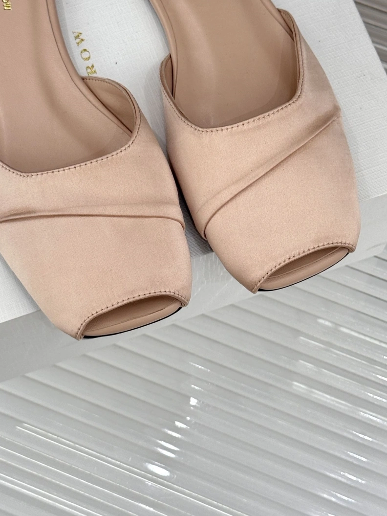 Classic Othxr Slippers 209575