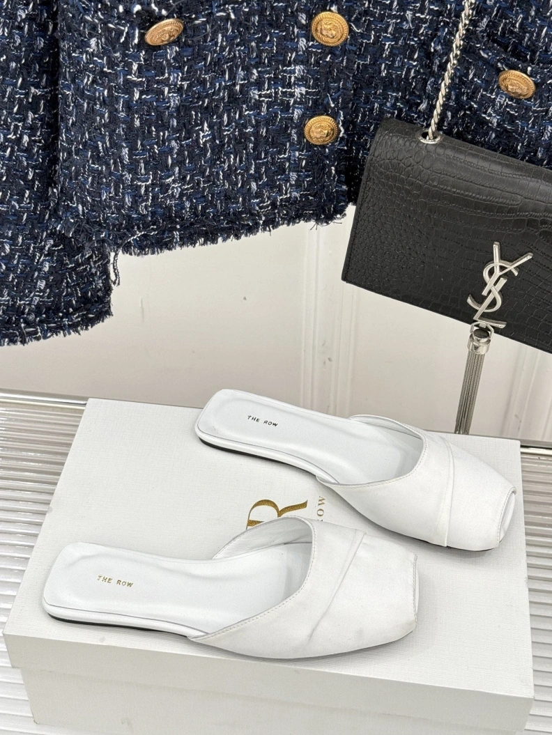 Othxr Slippers Sleek 209601