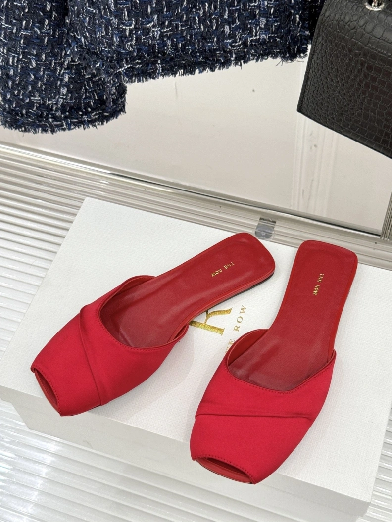Bold Othxr Slippers 209565