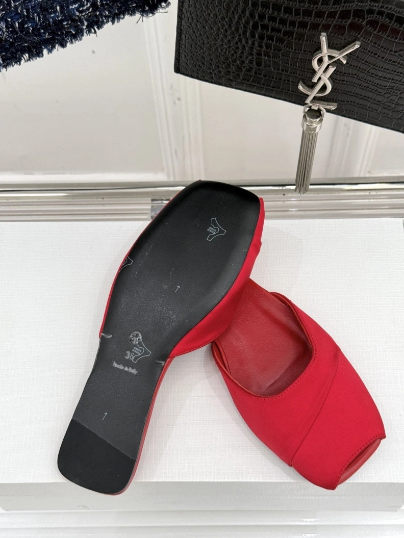 Bold Othxr Slippers 209565