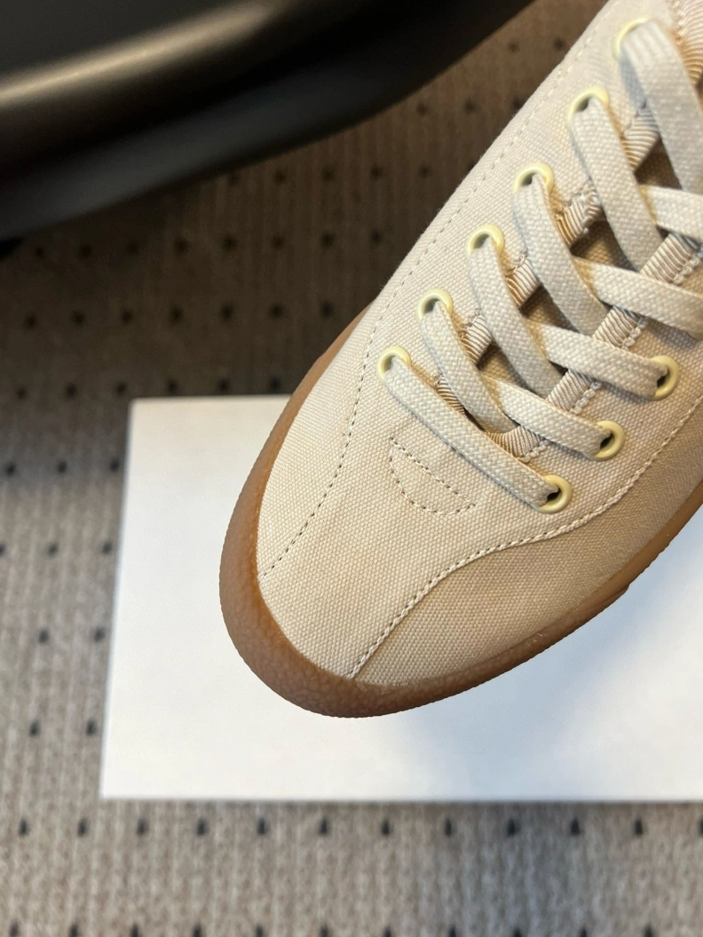 Vibrant Othxr Sneakers 208888
