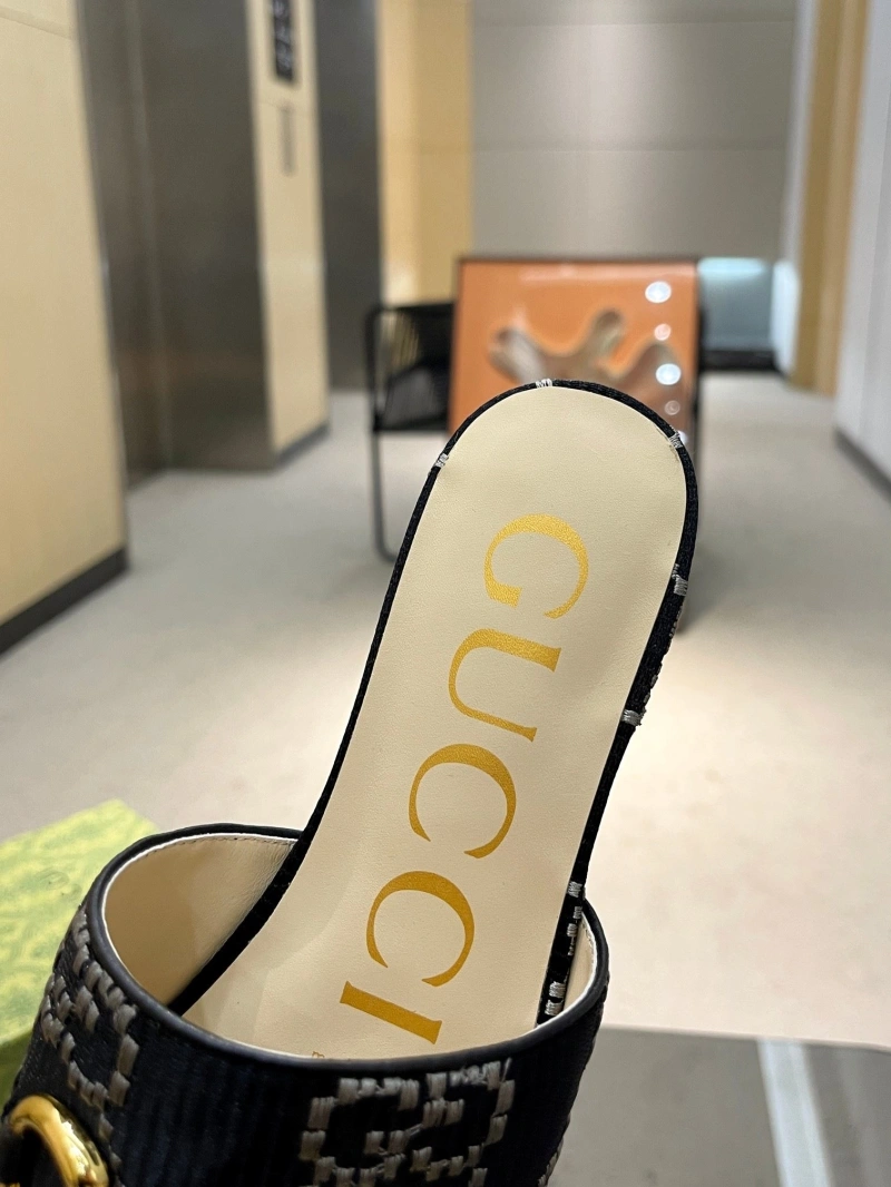 Efficient Gxccx Slippers 161674