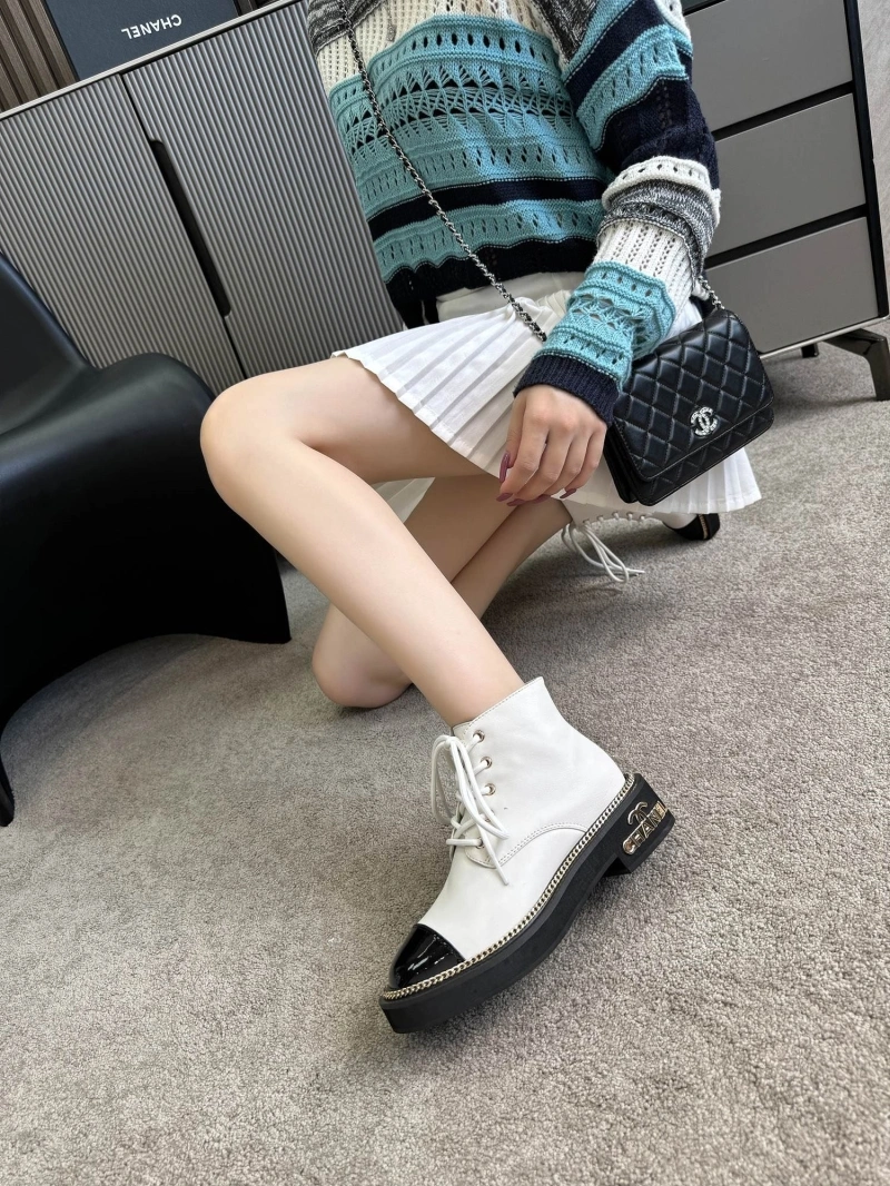 Trendy Chxnxl Boots 127348
