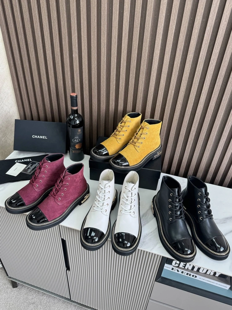 Trendy Chxnxl Boots 127348