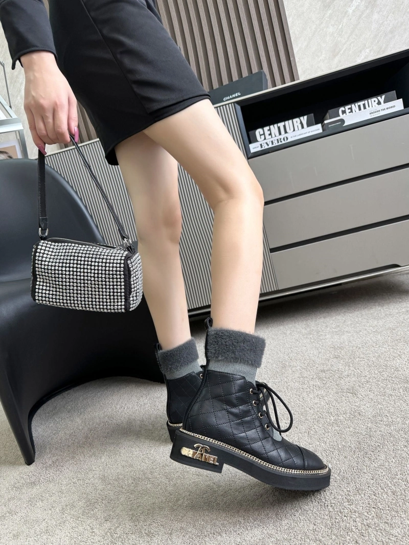 Comfortable Chxnxl Boots 127334