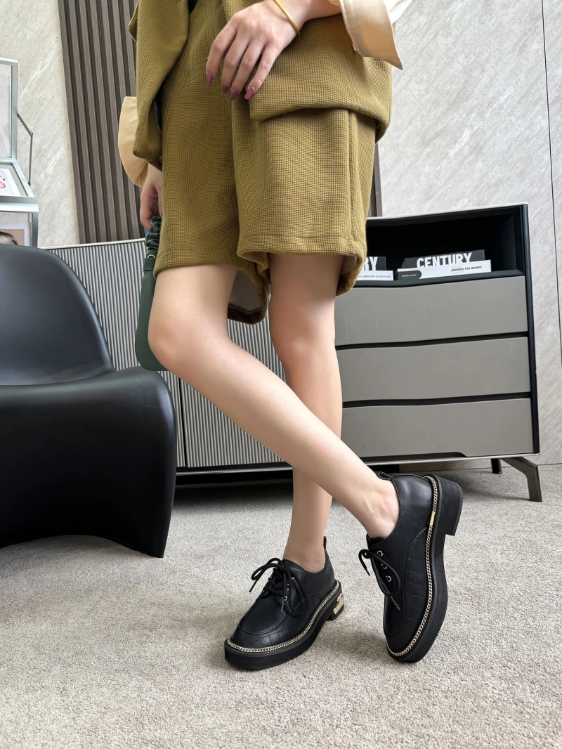 ModernLook Chxnxl Sneakers 127073