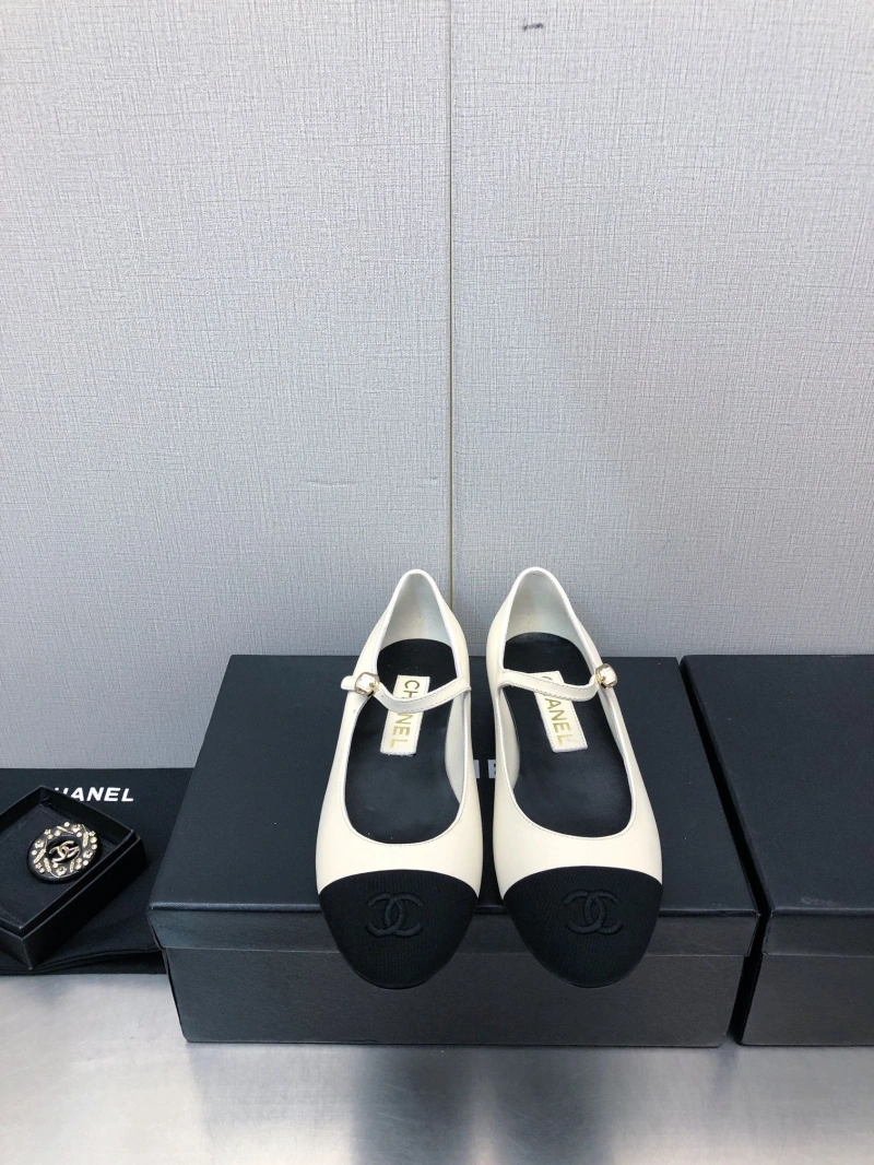 Trendsetting Chxnxl Flat Shoes 127237