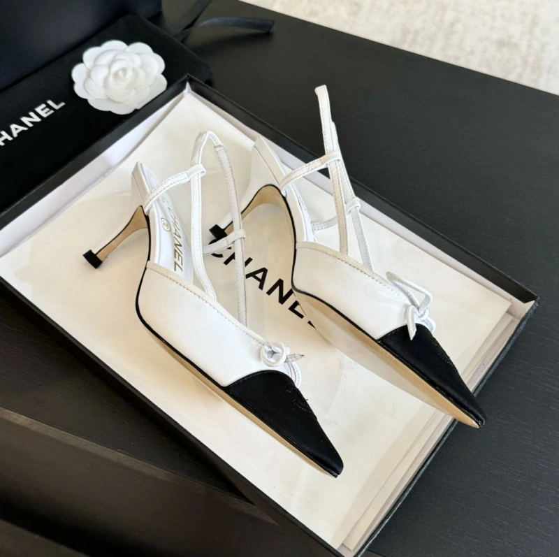 Resilient Chxnxl High Heels 127198