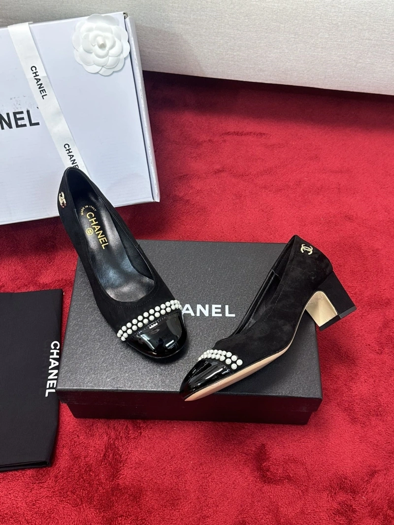 WellDesigned Chxnxl High Heels 127190