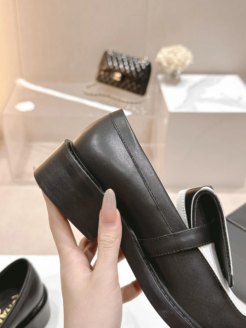 Chxnxl Leather Shoes Bold 127153