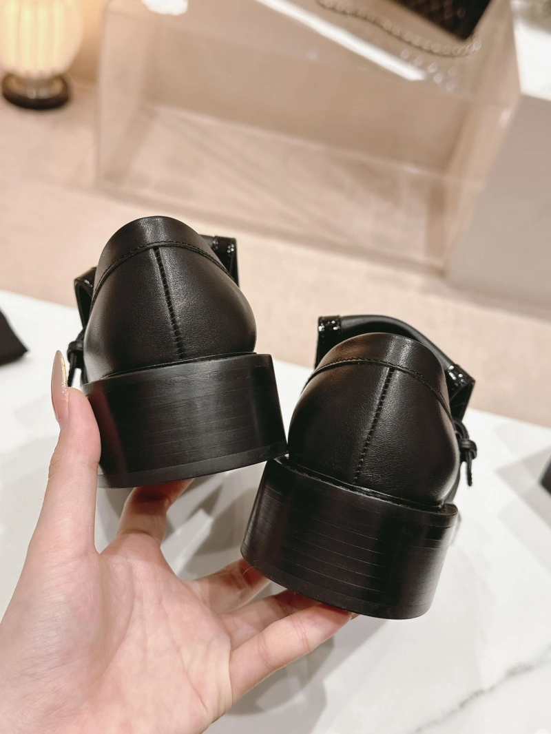 Chxnxl Leather Shoes Sleek 127144