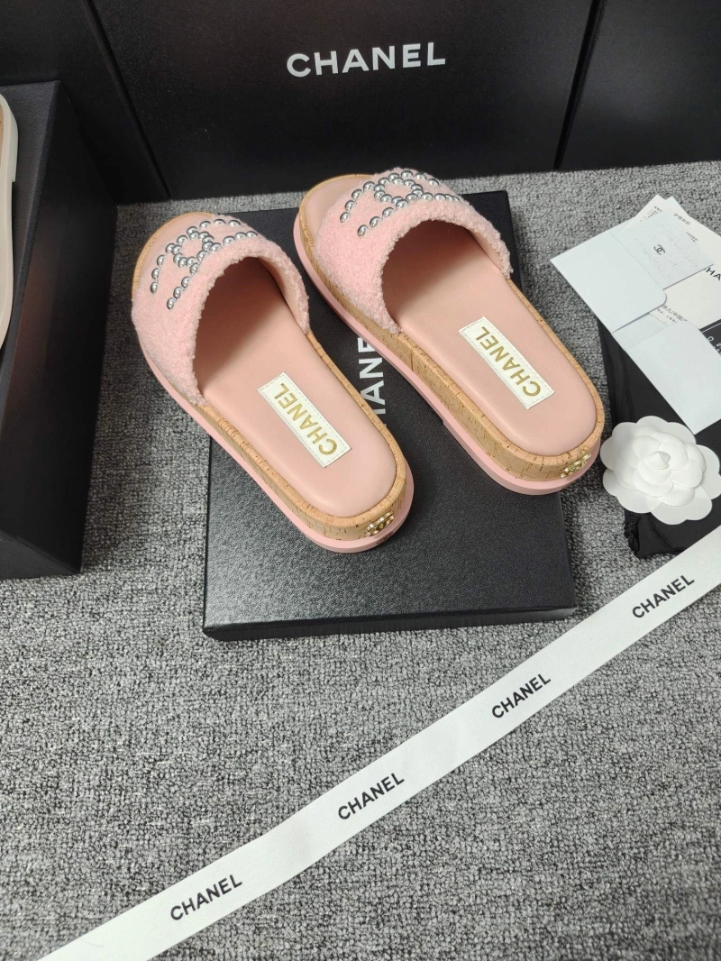 Flexible Chxnxl Slippers 127093